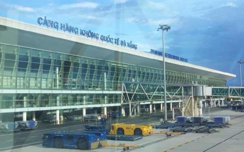 Sân bay quốc tế Đà Nẵng hiện là cảng hàng không sầm uất của miền Trung
