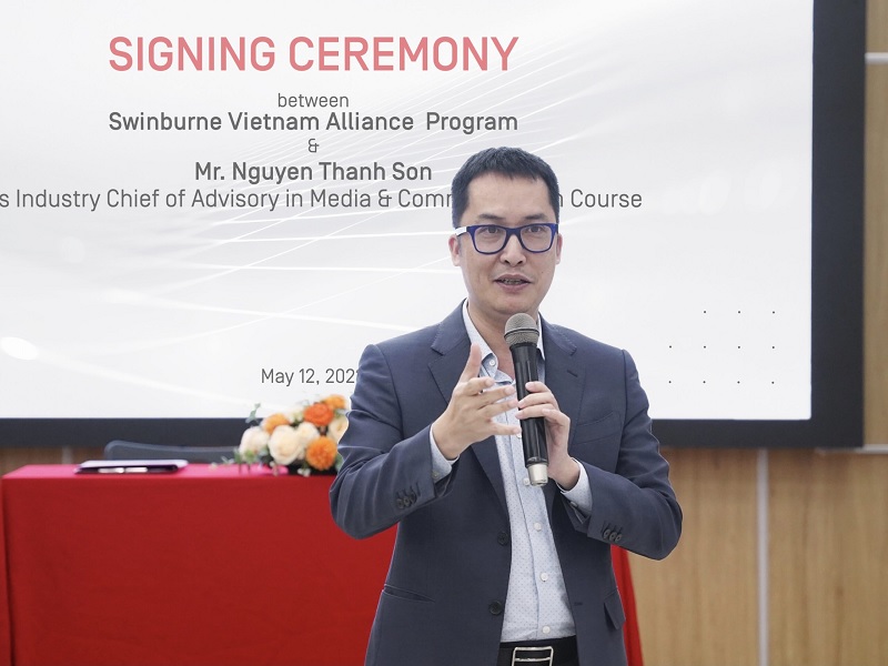 Ông Sơn được bổ nhiệm chức vụ Phó Tổng Giám đốc thương mại từ năm 2014.