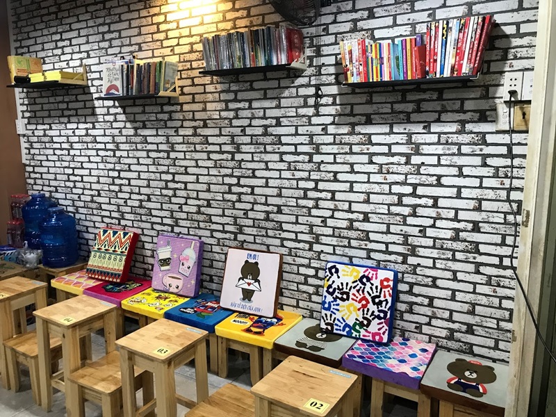 Hi-coffee Book - Cafe sách quận 3.