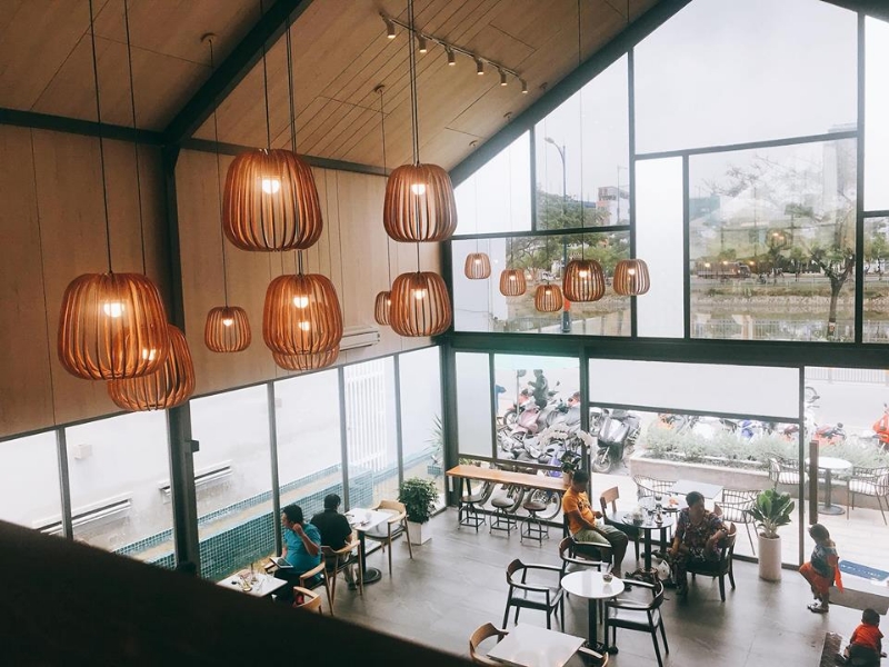 LALA Coffee & Tea - không gian cafe sang chảnh Sài Gòn nên đến.