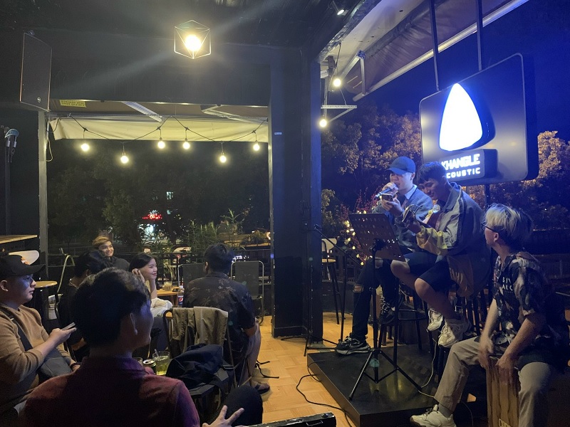 Khang Lê Acoustic - Địa chỉ cafe Acoustic Phú Nhuận đông khách.