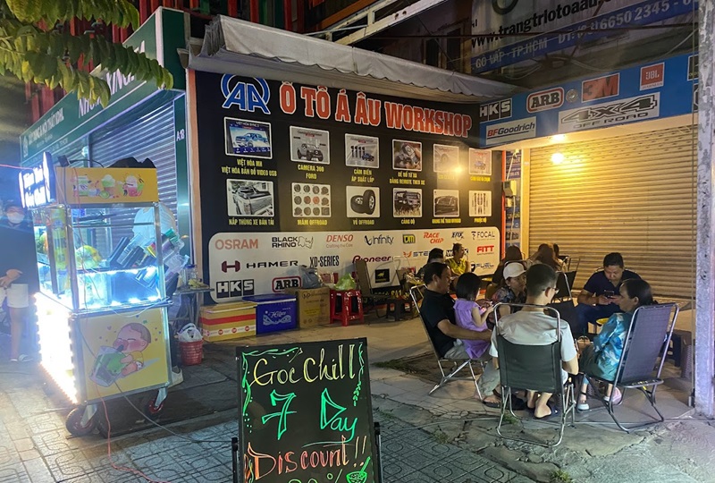 Tiệm Trà Góc Chill - Địa chỉ cafe chill Gò Vấp vỉa hè nhưng cực đông khách.