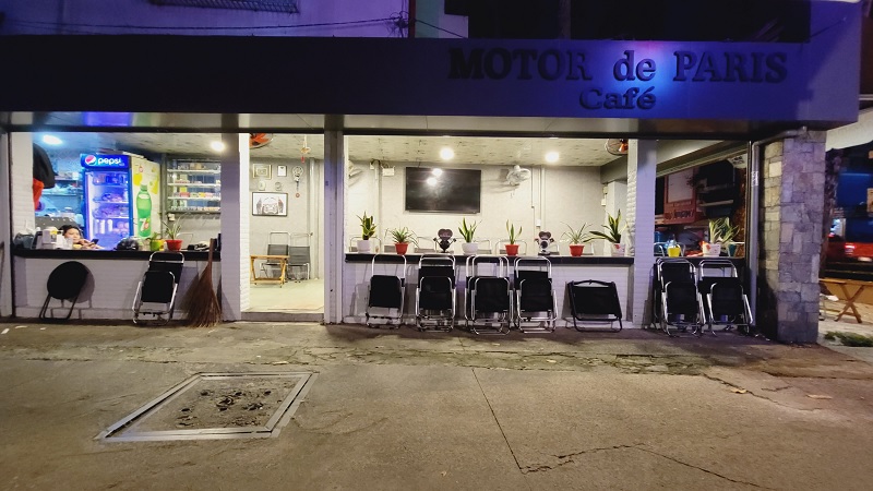 Motor de Paris Cafe - Quán cafe Nguyễn Chí Thanh quận 5 độc đáo.