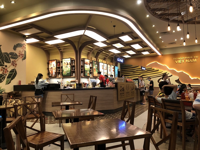 Highlands Coffee bên trong Aeon Tân Phú.